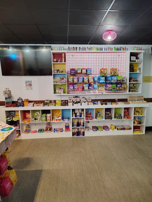 The Candy Bar Picture 6