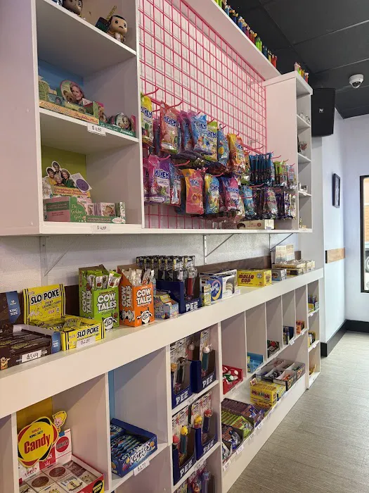 The Candy Bar Picture 3