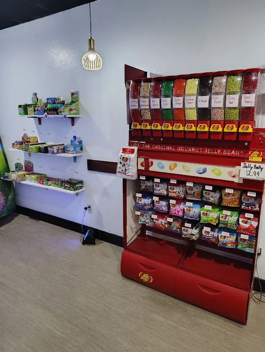 The Candy Bar Picture 4