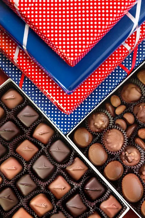 Merb's Candies Picture 10