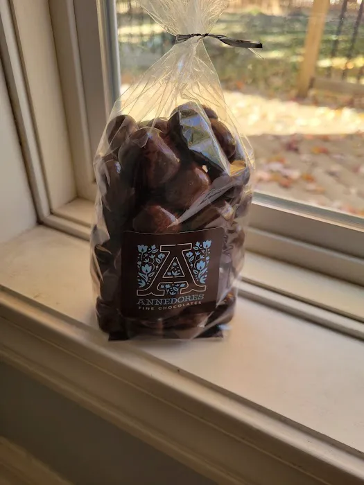 Annedores Fine Chocolates Picture 7