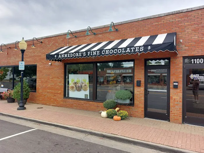 Annedores Fine Chocolates Picture 5