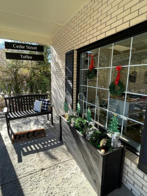 Cedar Street Toffee Picture 2
