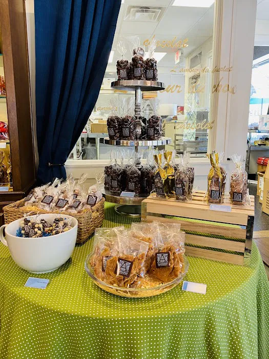 Annedore's Fine Chocolates Picture 9