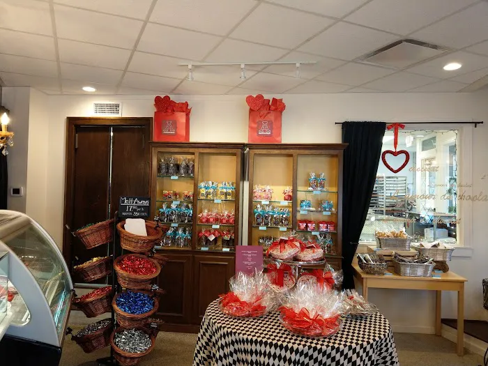 Annedore's Fine Chocolates Picture 4