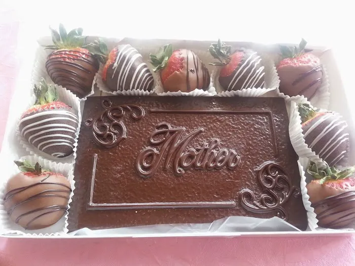 Garza's Goodies Chocolates, Confections, & Coffee Picture 3