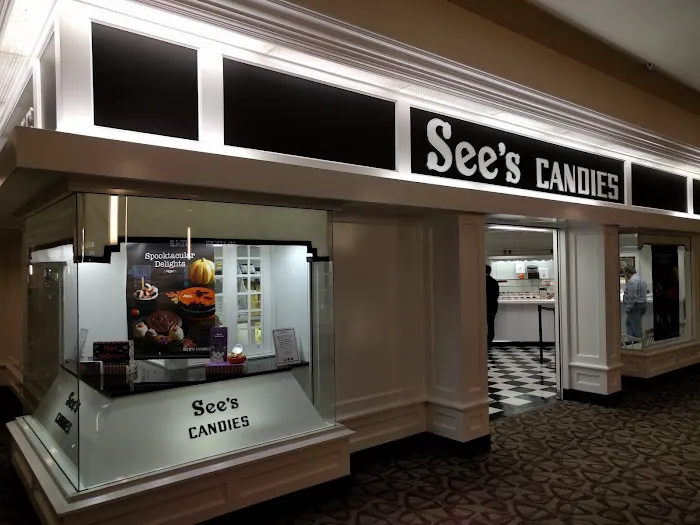 See's Candies Picture 2