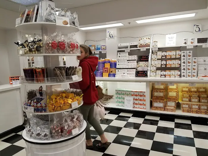 See's Candies Picture 1