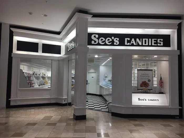 See's Candies Picture 4