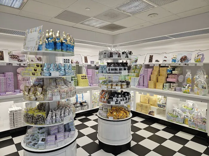See's Candies Picture 10