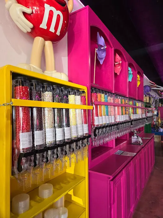 Mad Candy Picture 6
