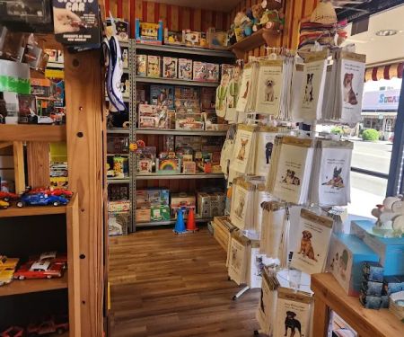 Old Town Candy & Toys