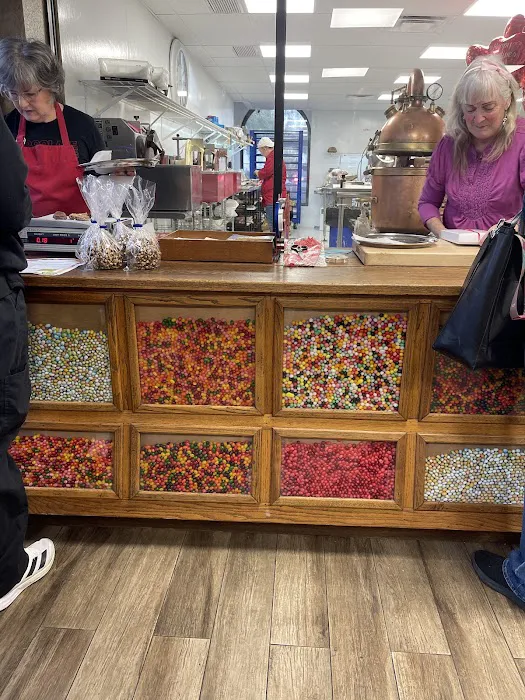 Candy and Chocolate Company Picture 2
