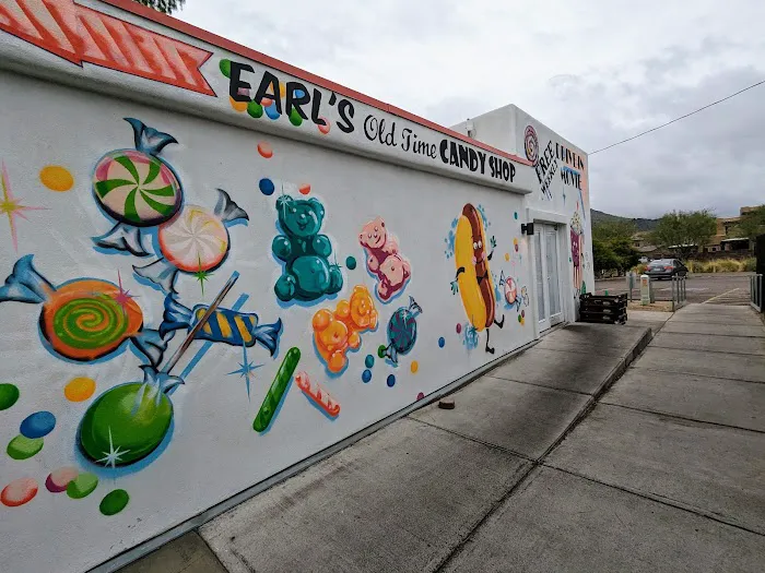 Earls Old Time Candy Shop Picture 9