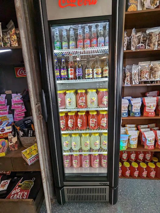 Earls Old Time Candy Shop Picture 10