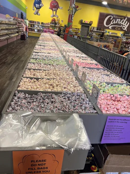 Rushmore Candy Company Picture 3
