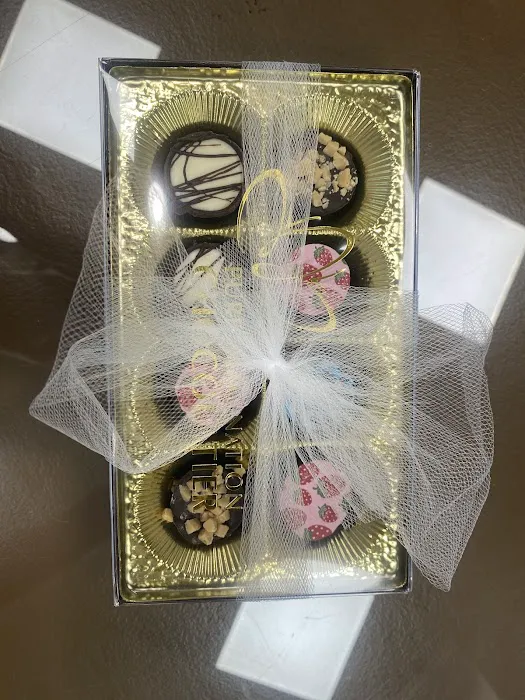 Pure Imagination Chocolatier Polaris Fashion Place Mall Picture 3