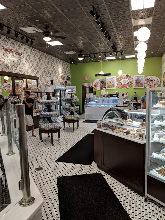 Kilwins Ice Cream - Chocolate - Fudge Picture 7