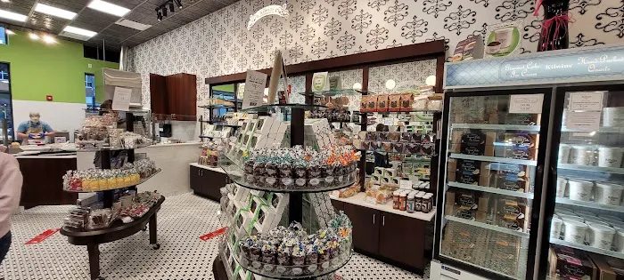Kilwins Ice Cream - Chocolate - Fudge Picture 1