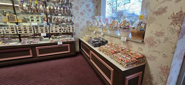 Anthony Thomas Candies Picture 2