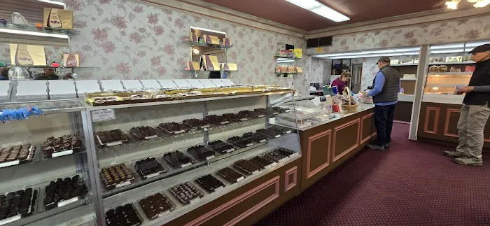 Anthony Thomas Candies Picture 4