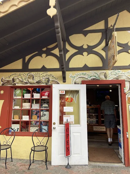 Kopper's Kettle Fudge Shop Picture 2