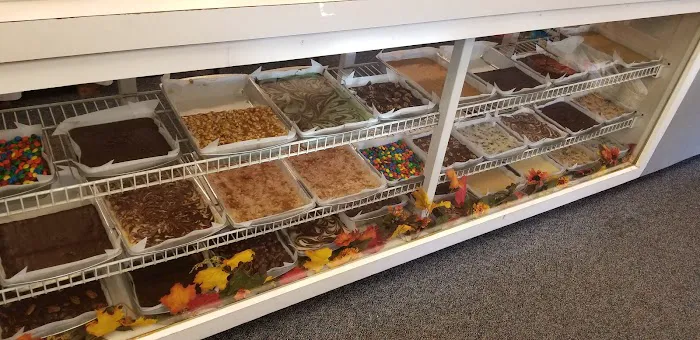 Pappy's Fudge Shop Picture 4