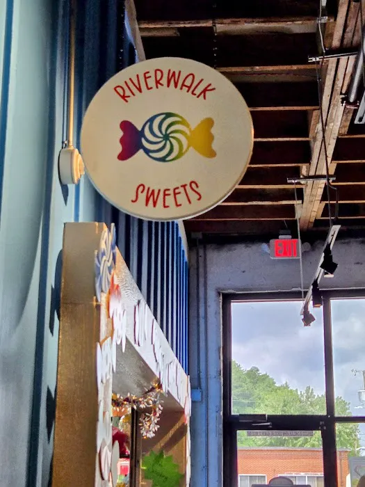 Riverwalk sweets Picture 7