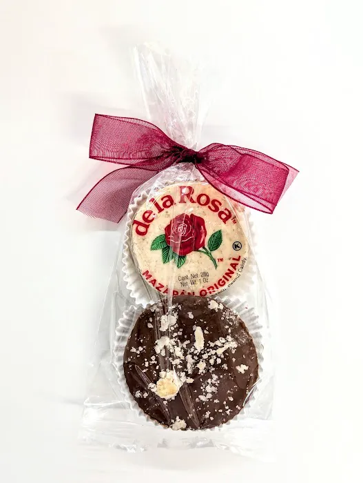 The Chocolate Lady Picture 4