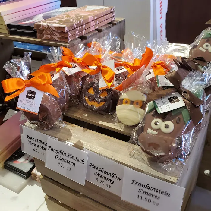 Cacao Chemistry Chocolatier and Patisserie Picture 3