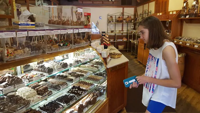 Rocky Mountain Chocolate Factory Picture 2