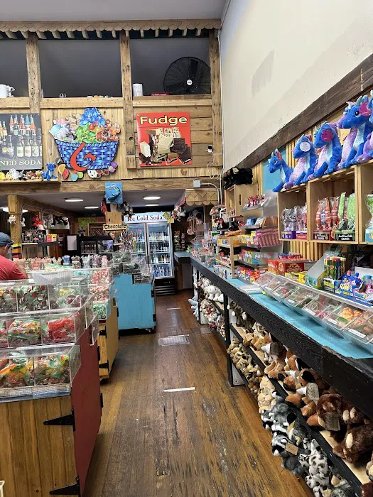 The Candy Bar in Manitou Picture 9