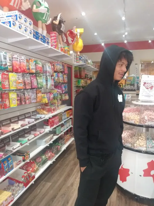 Sweeter Than Sweet Candy Company Picture 6