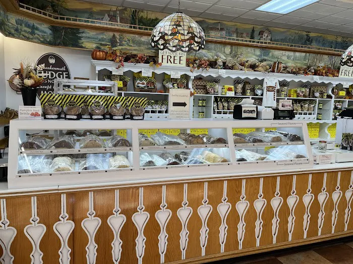 Frankenmuth Fudge Kitchen Picture 6