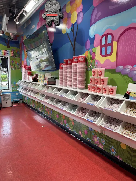 Frankenmuth Taffy Kitchen Picture 3