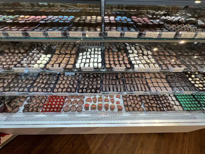 Maumee Valley Chocolate & Candy Picture 7