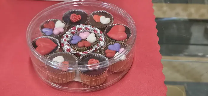 Christie's Candies & Mints Picture 5