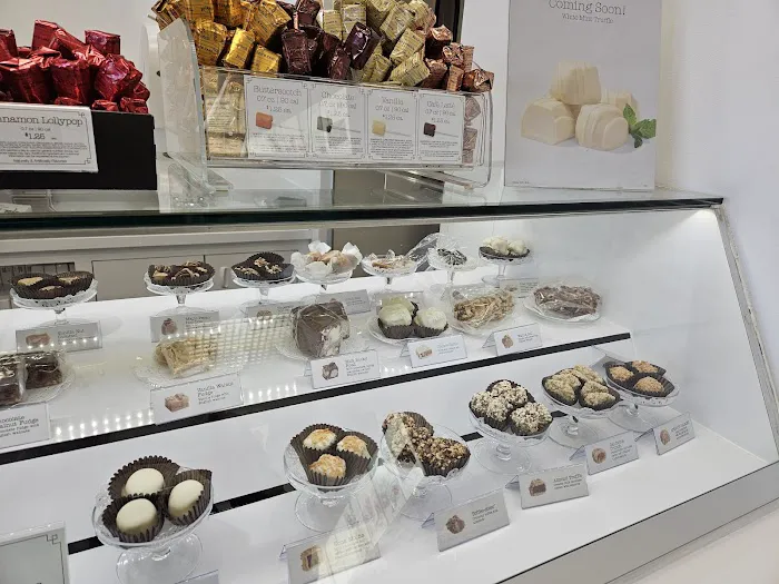 See's Candies Picture 7