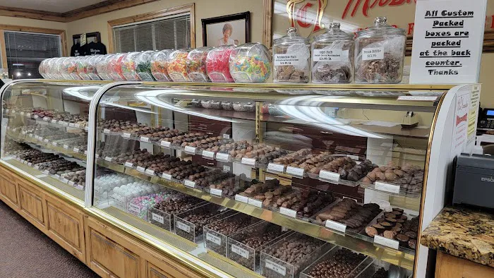 Mrs. Cavanaugh's Chocolates and Ice Cream Picture 9