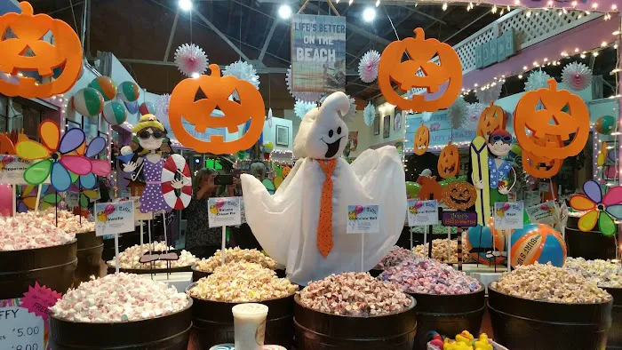 Carousel Taffy & Treats Picture 2