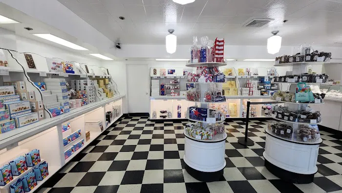 See's Candies Picture 5