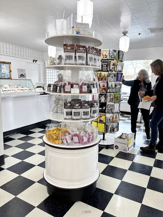 See's Candies Picture 3