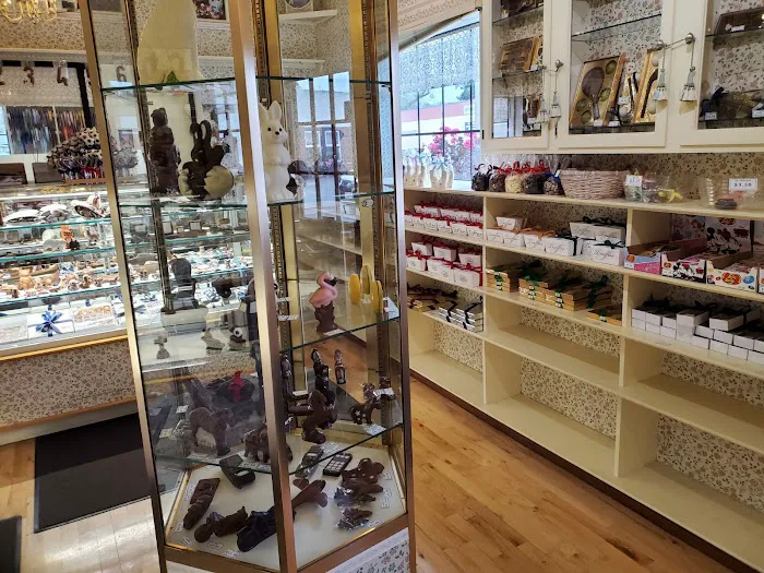 Mackenzies Chocolates Picture 7