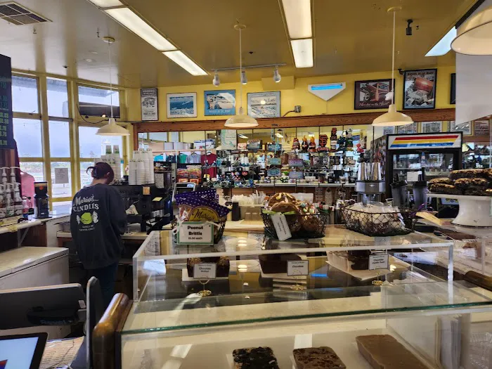Marini's Candies Picture 3