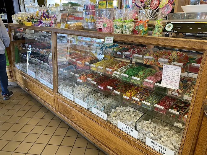 Marini's Candies Picture 6