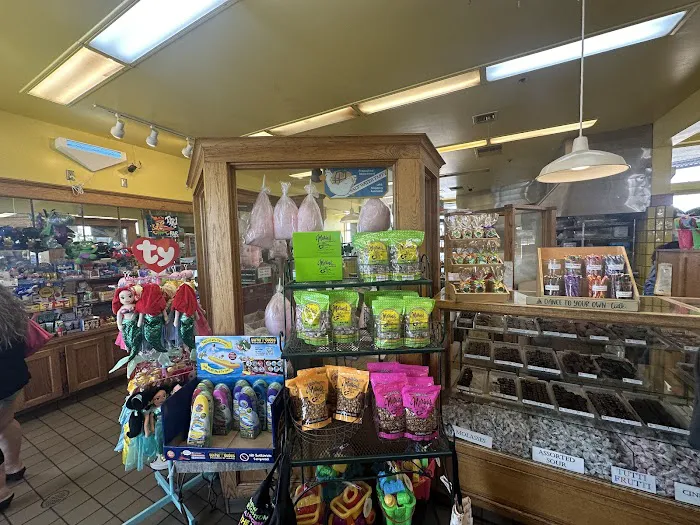Marini's Candies Picture 1