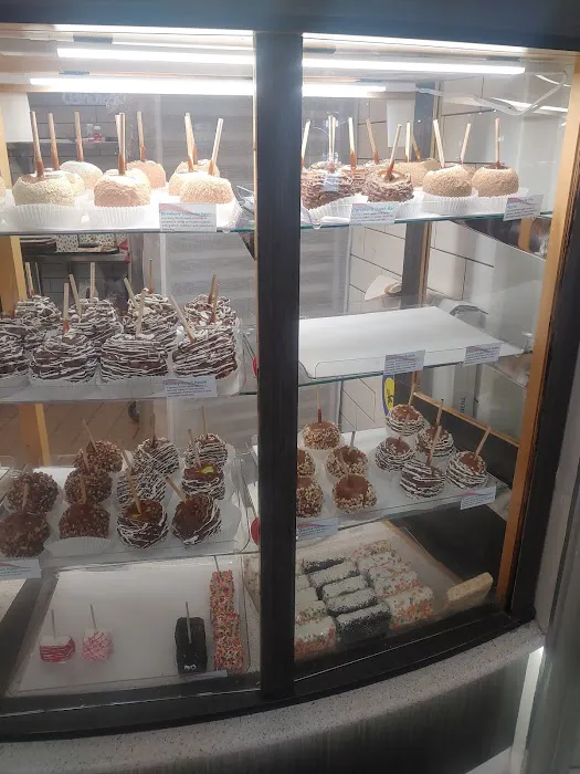 Dipp'd Caramel Apples Picture 3
