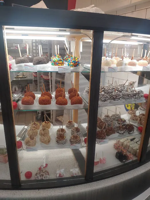 Dipp'd Caramel Apples Picture 1