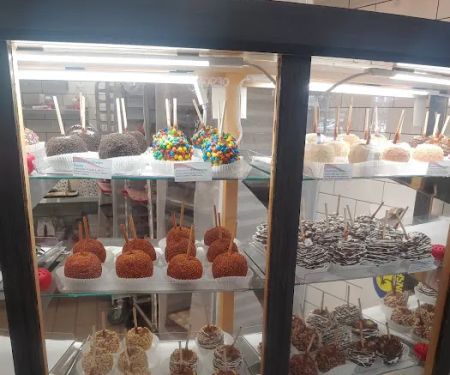 Dipp'd Caramel Apples