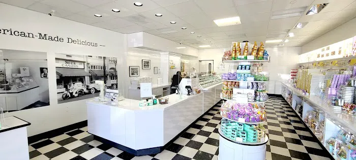 See's Candies Picture 3